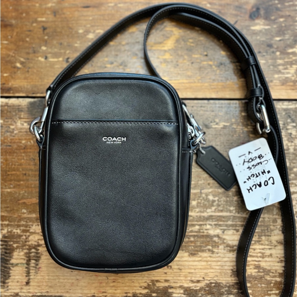 Coach Hitch Black Leather Crossbody Bag - Picture 1 of 9